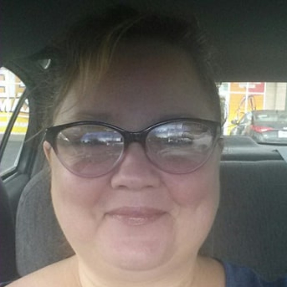 Meet your Posher, Deb